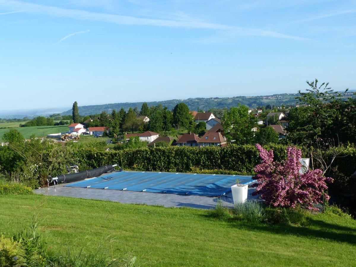Les Enselmes Bed & Breakfast Montagnieu  Exterior photo